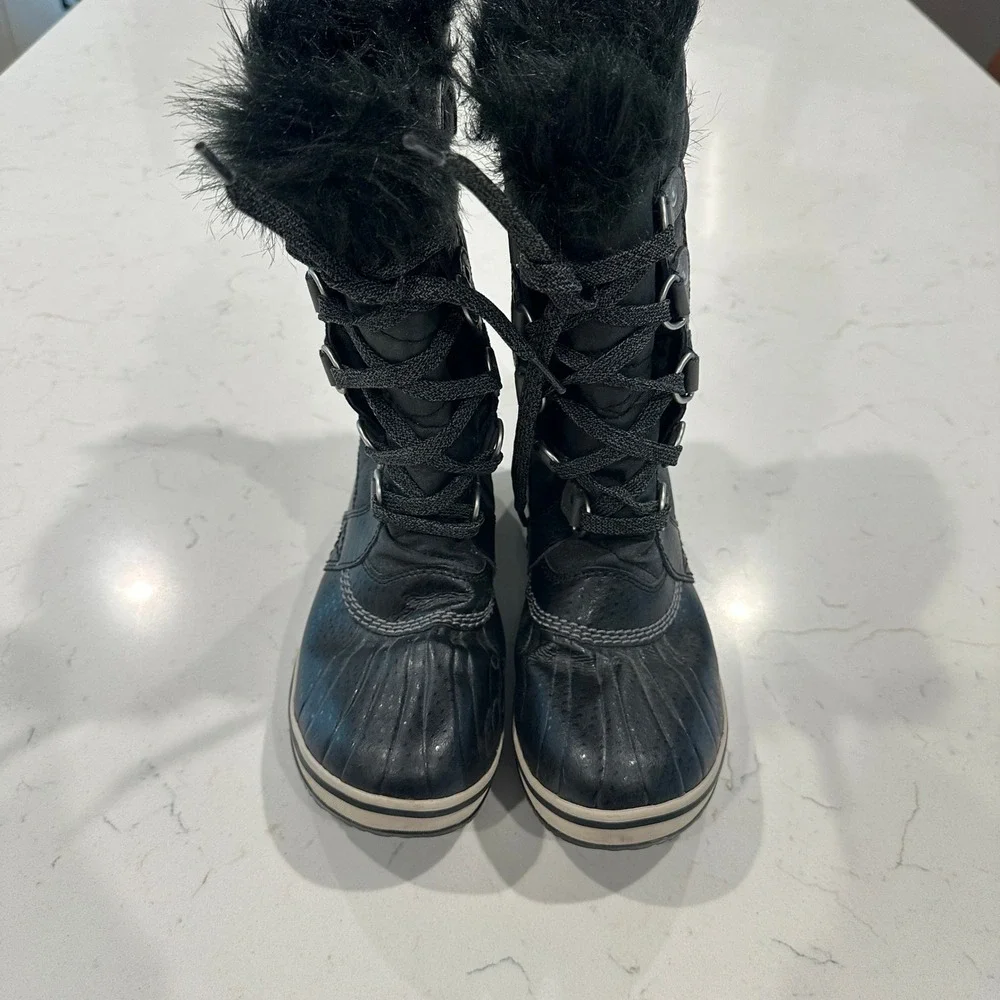 Sorel Tofino II Black Faux Fur Waterproof Winter Boots NY2419-010 Womens 5